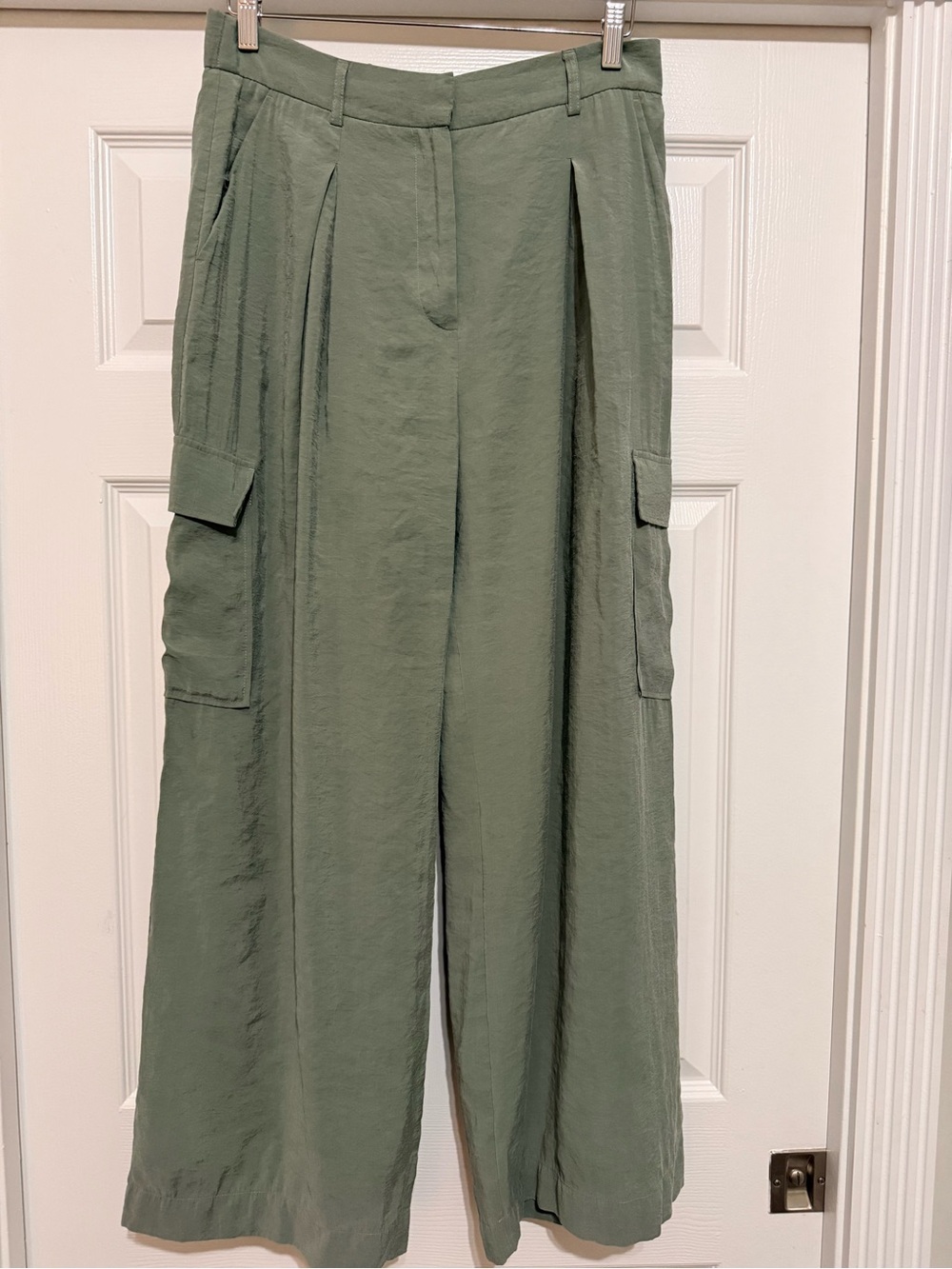 Abercrombie & Fitch Sage Green Wide-Leg Cargo Trousers